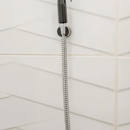 Metropolitan Tranquility 2br Terrace Near Metro Budapest