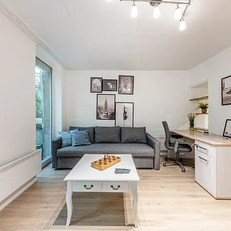 Metropolitan Tranquility 2br Terrace Near Metro Apartment *