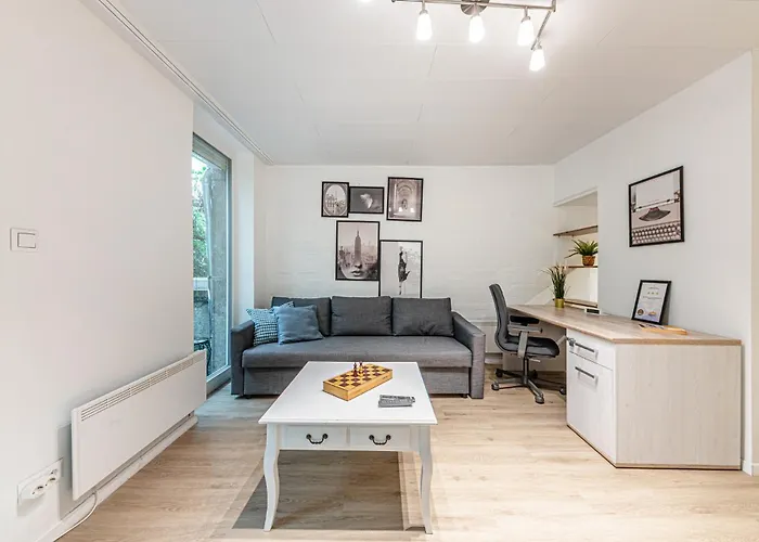 Metropolitan Tranquility 2br Terrace Near Metro Apartment *